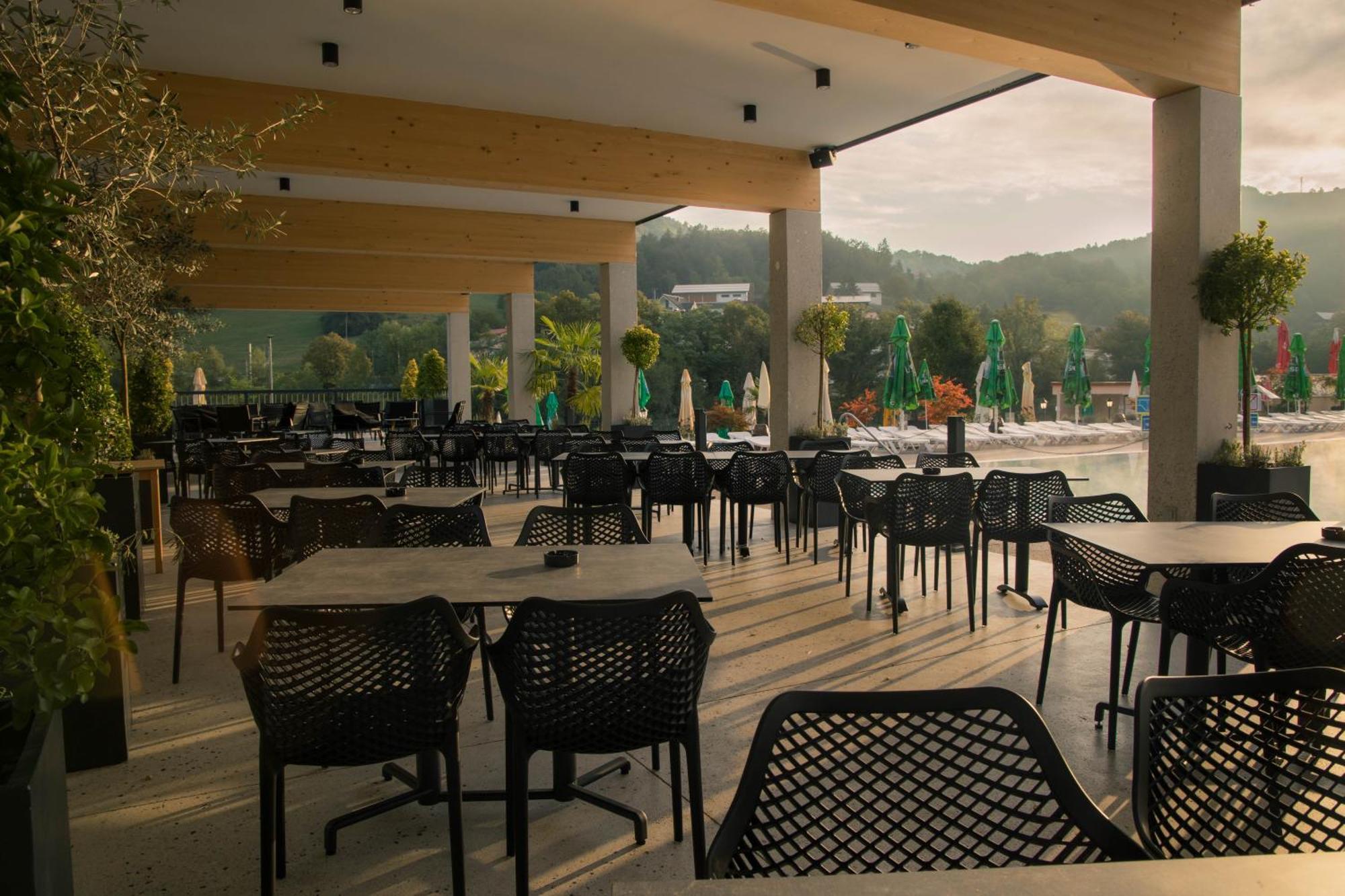 Hotel Aqua Roma Rimske Toplice Exterior photo